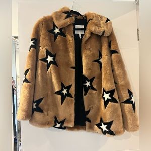 Avec liles star faux fur jacket. Size S. Worn a handful of times. No damage.